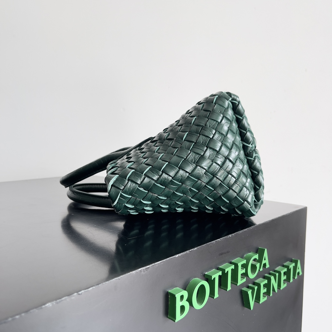 Bottega Veneta Shopping Bags